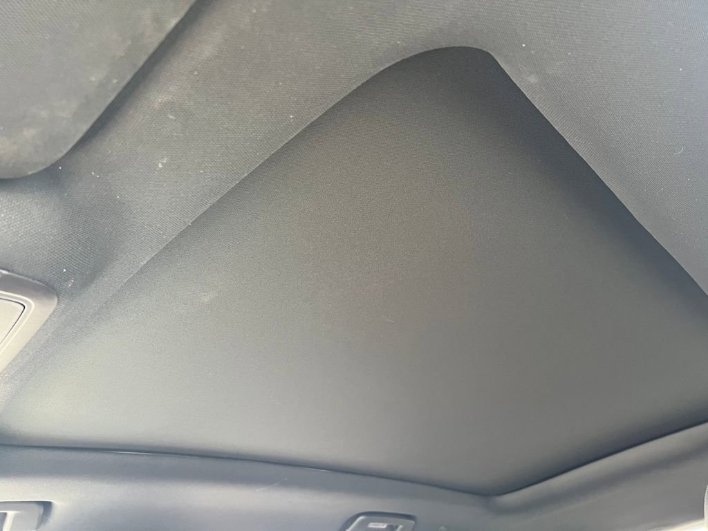 Used 2025 Chevrolet Equinox ACTIV w/ Safety and Technology Package image 34