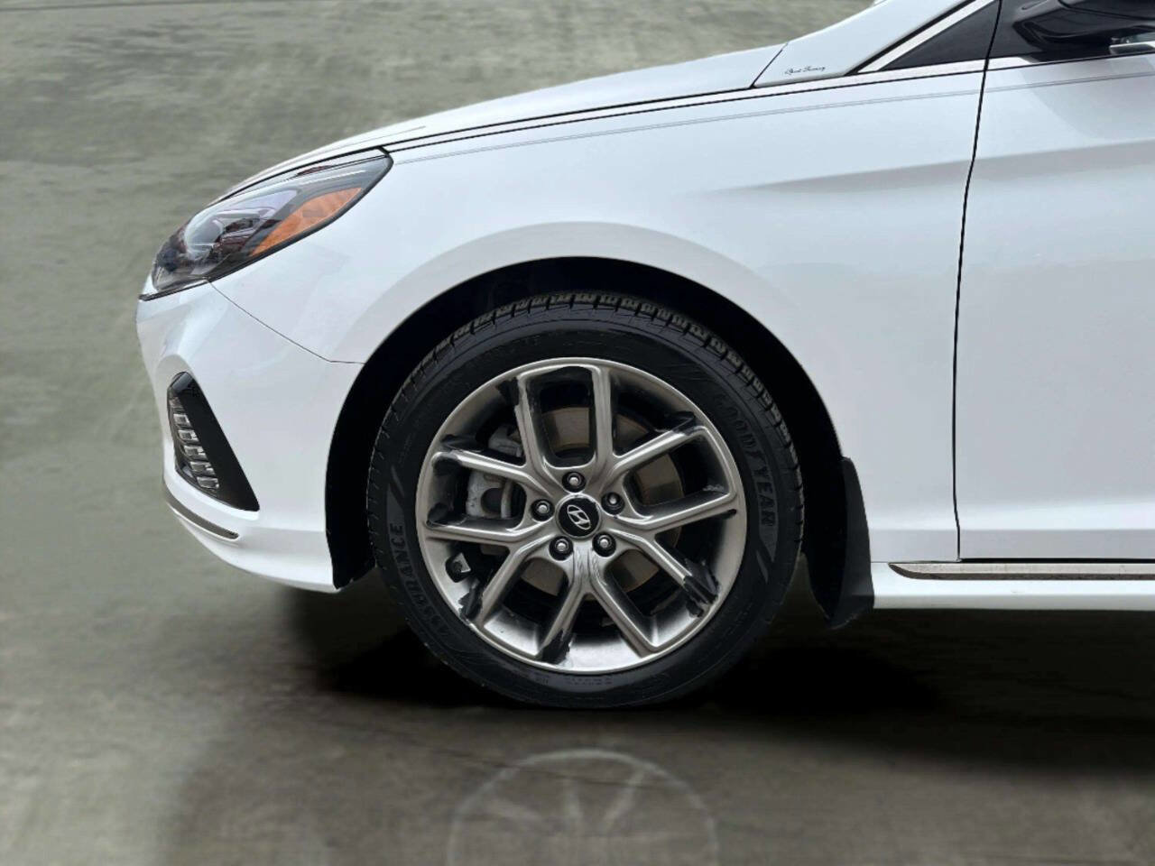 Used 2018 Hyundai Sonata Limited FWD image 37