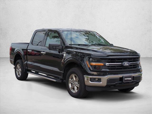 Used 2025 Ford F150 XLT w/ Equipment Group 301A Standard AWD/4WD image 3