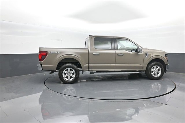 New 2025 Ford F150 XLT w/ Equipment Group 302A MID image 8