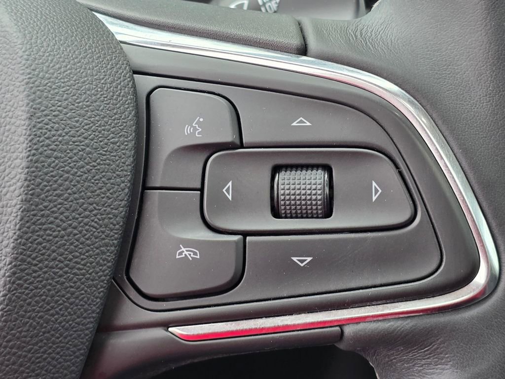 Used 2023 Buick Envision Essence w/ Sport Touring Package AWD/4WD image 31