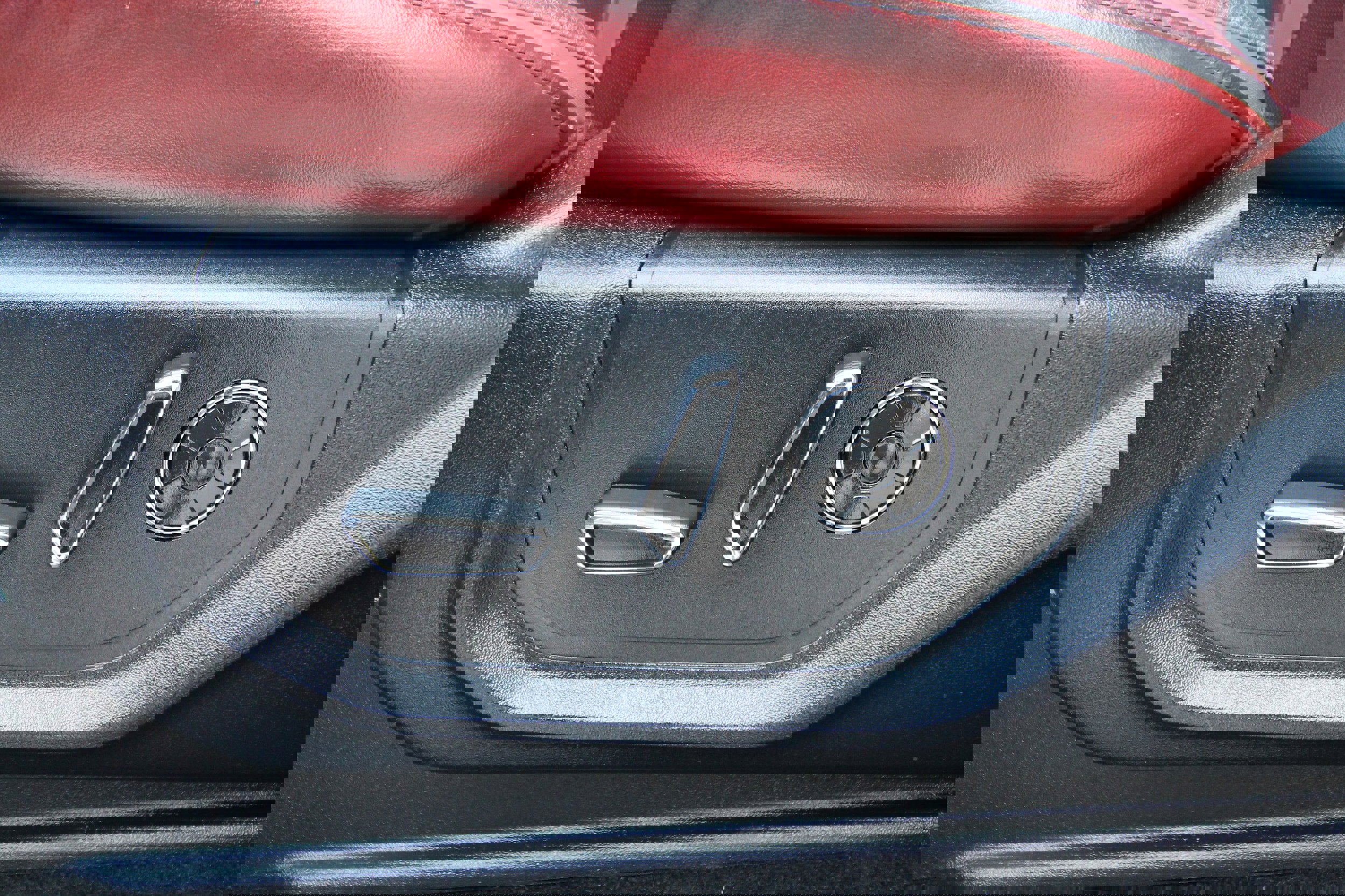 Used 2019 Ford F250 Platinum w/ Platinum Ultimate Package image 25