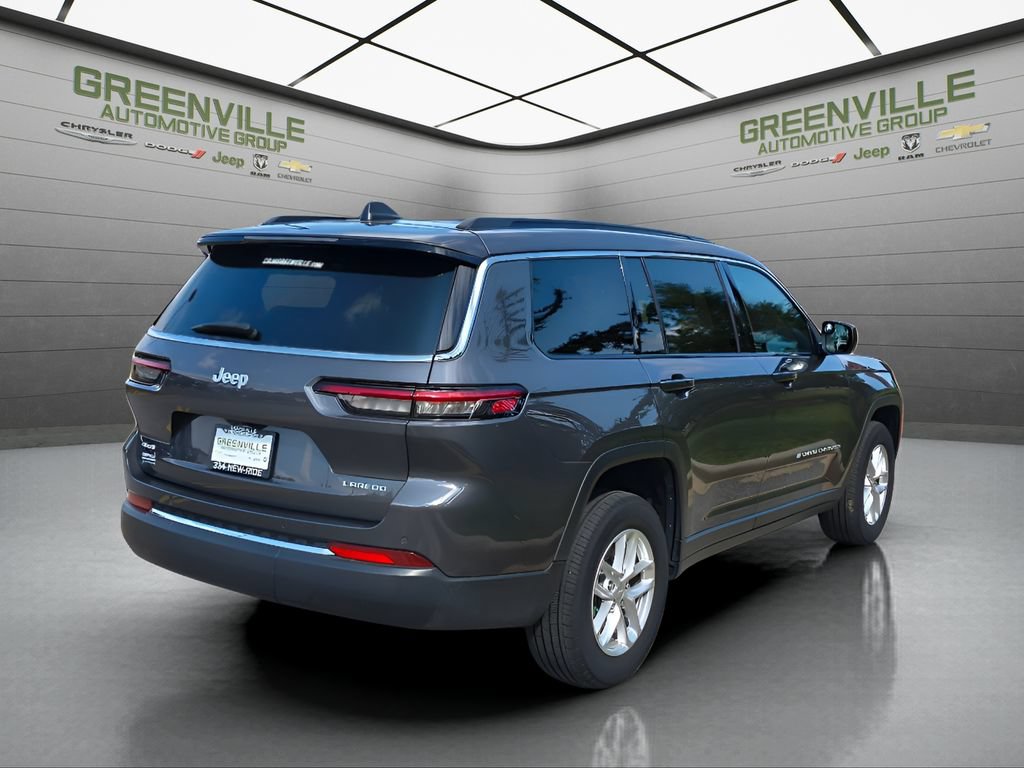 Used 2024 Jeep Grand Cherokee L Laredo AWD/4WD image 8
