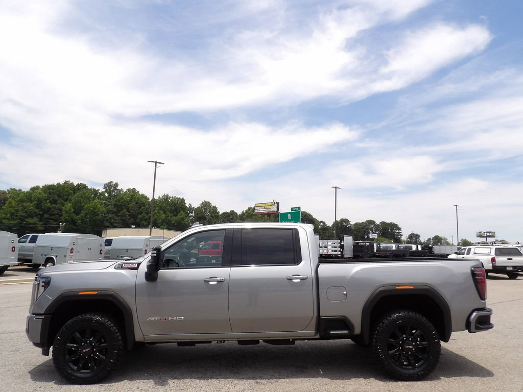 Used 2025 GMC Sierra 2500 AT4 AWD/4WD image 67