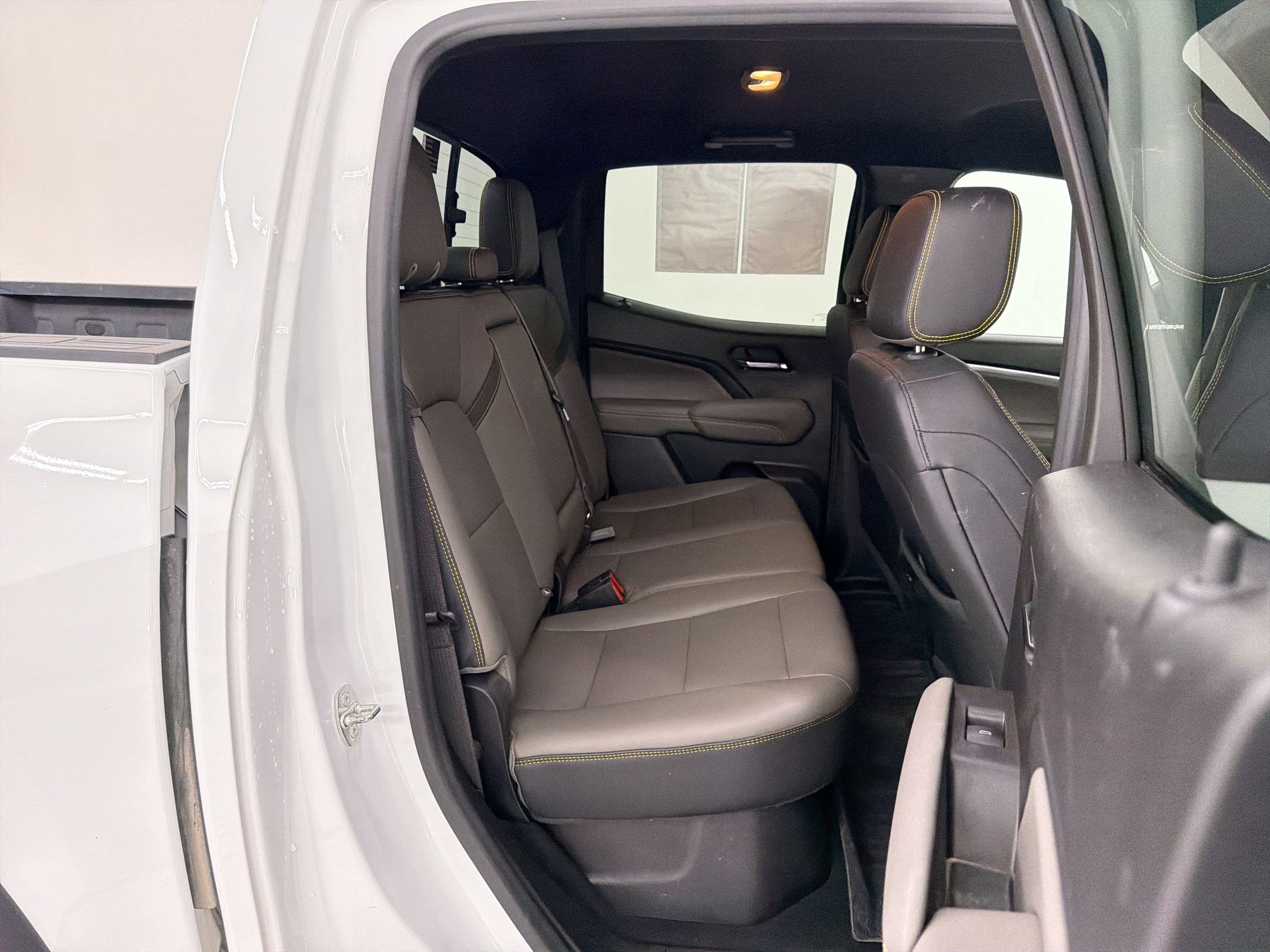 Used 2023 Chevrolet Colorado ZR2 w/ ZR2 Convenience Package III image 25