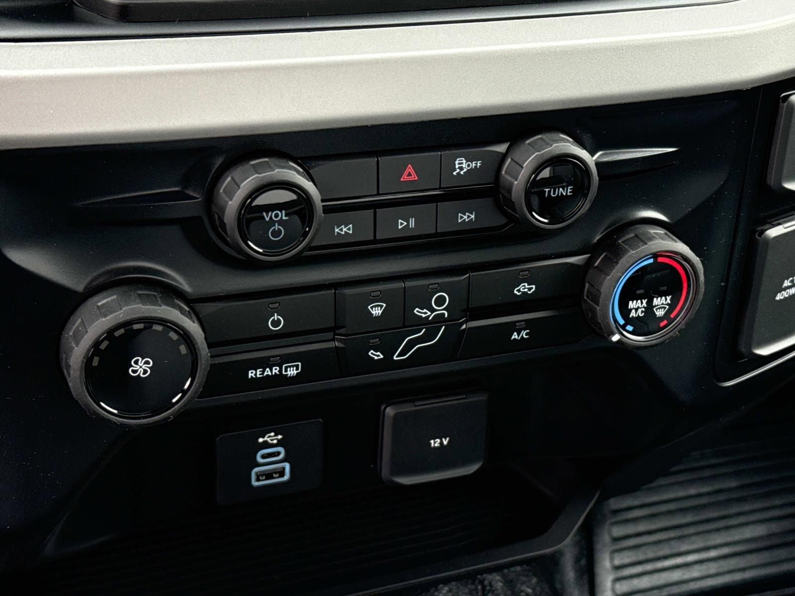 New 2026 Ford F550 4x4 Crew Cab Super Duty image 15