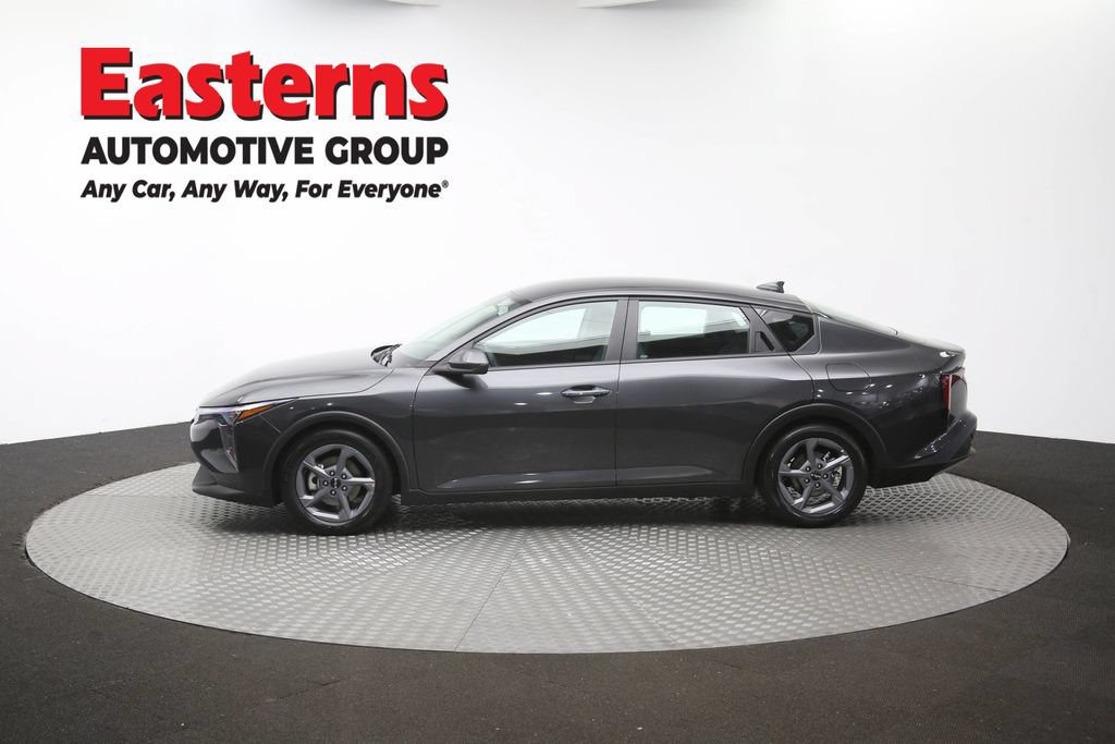 Used 2025 Kia K4 FWD image 58