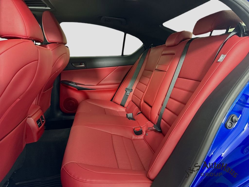 Used 2025 Lexus IS 500 RWD image 28