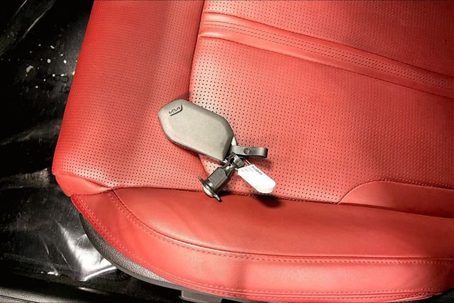 Used 2025 Kia K5 GT-Line w/ GT-Line Premium Package FWD image 31