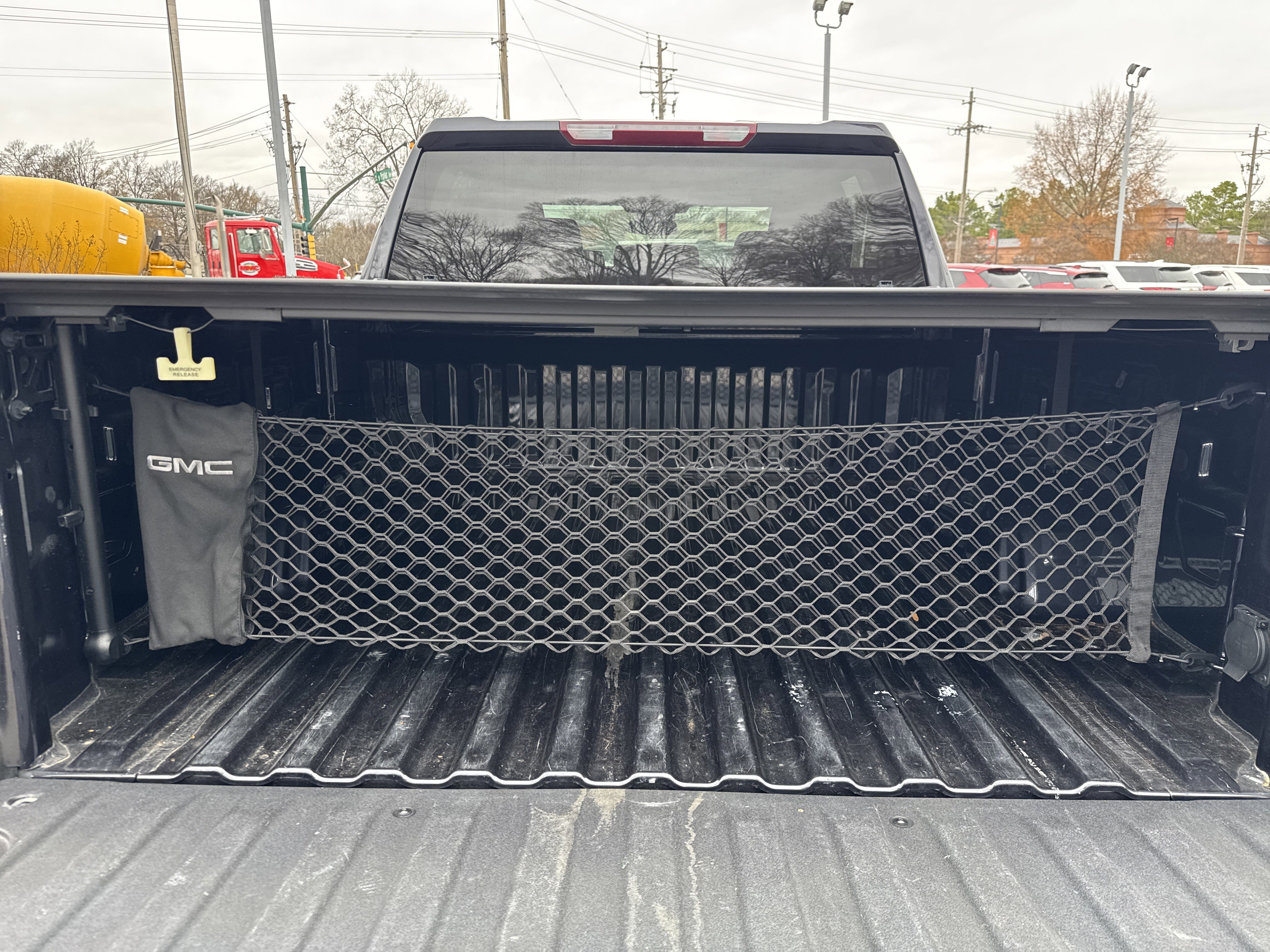 Used 2023 GMC Sierra 1500 SLT w/ SLT Premium Package image 13