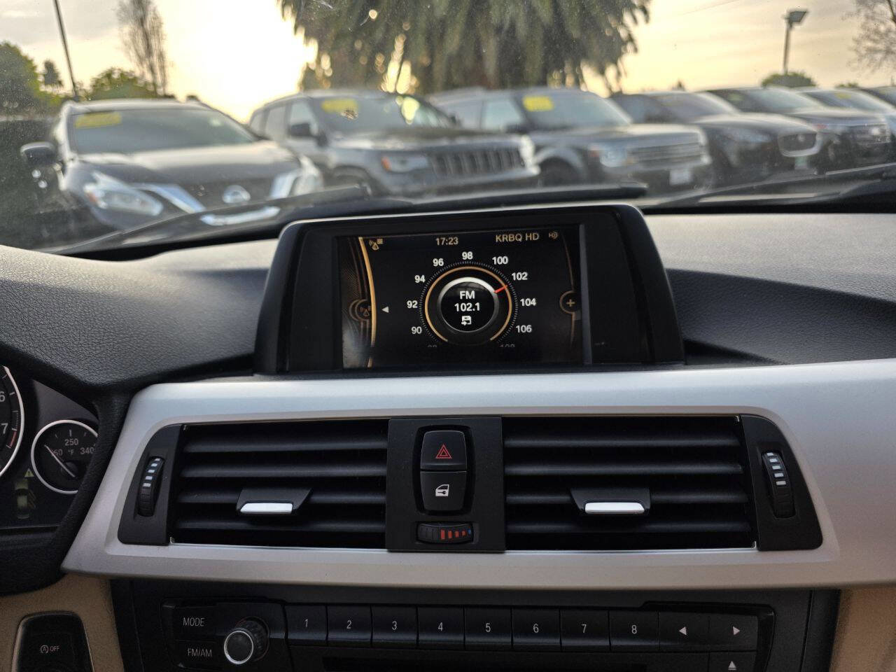 Used 2012 BMW 328i Sedan image 12