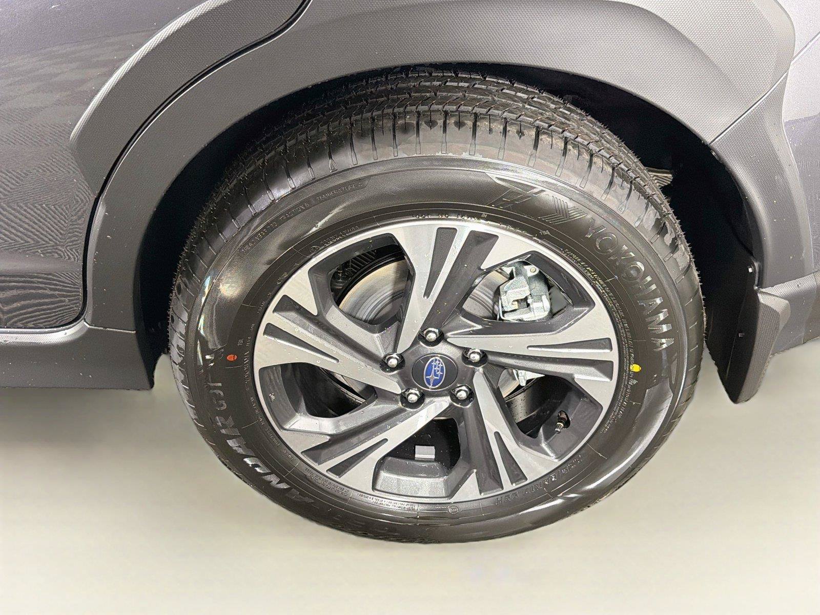 New 2026 Subaru Crosstrek 2.5i Premium AWD/4WD image 32
