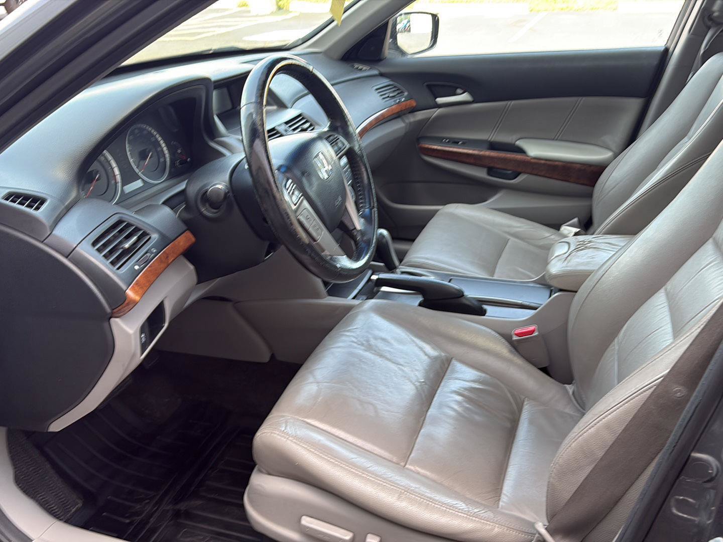 Used 2012 Honda Accord EX-L image 5
