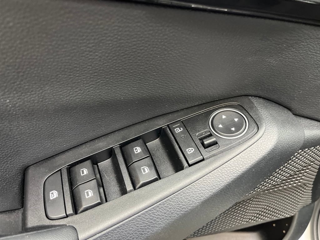 Used 2025 Kia Seltos EX AWD/4WD image 29