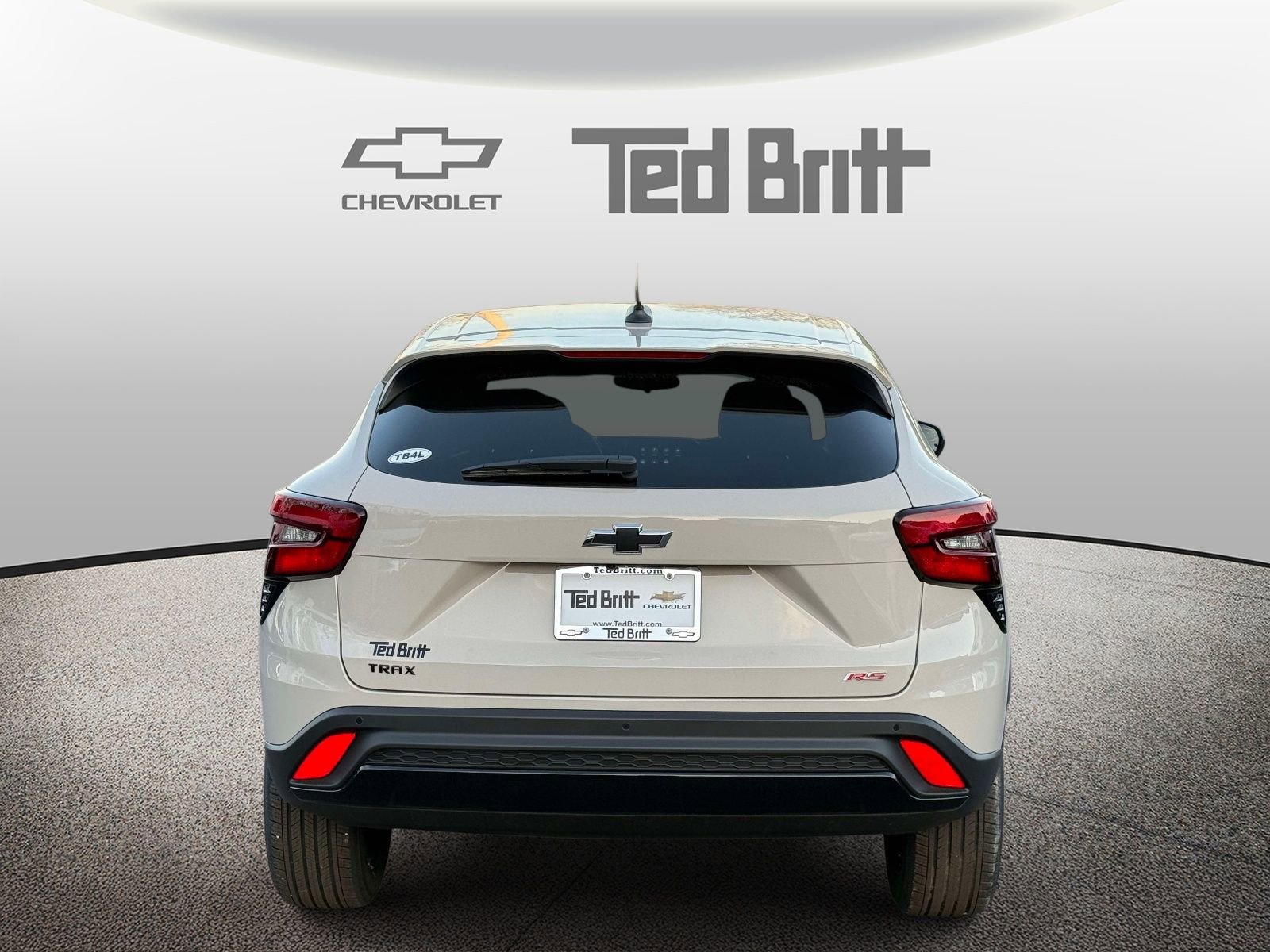 New 2026 Chevrolet Trax RS w/ Sunroof Package FWD image 5