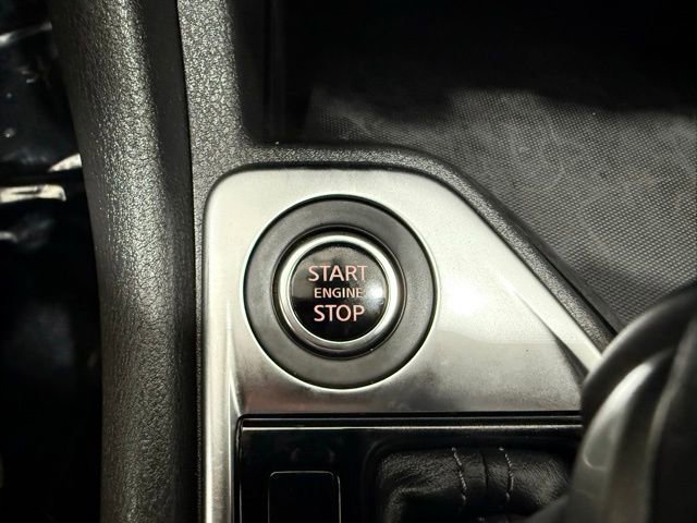 Used 2025 Nissan Sentra SV image 38