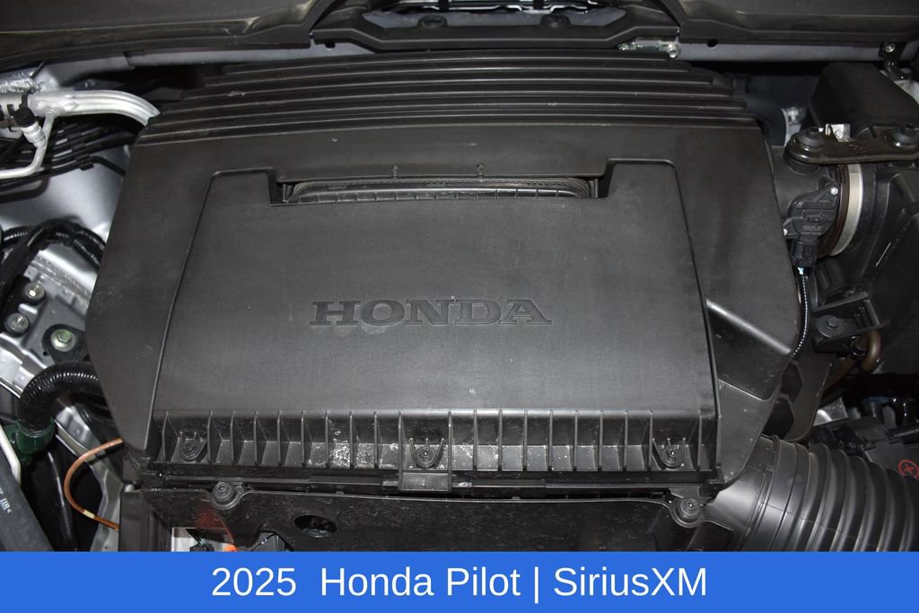 Used 2025 Honda Pilot Elite image 7