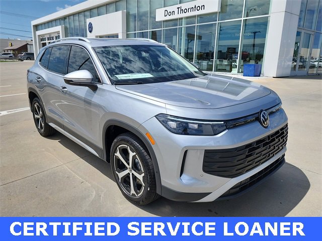 New 2025 Volkswagen Tiguan SE