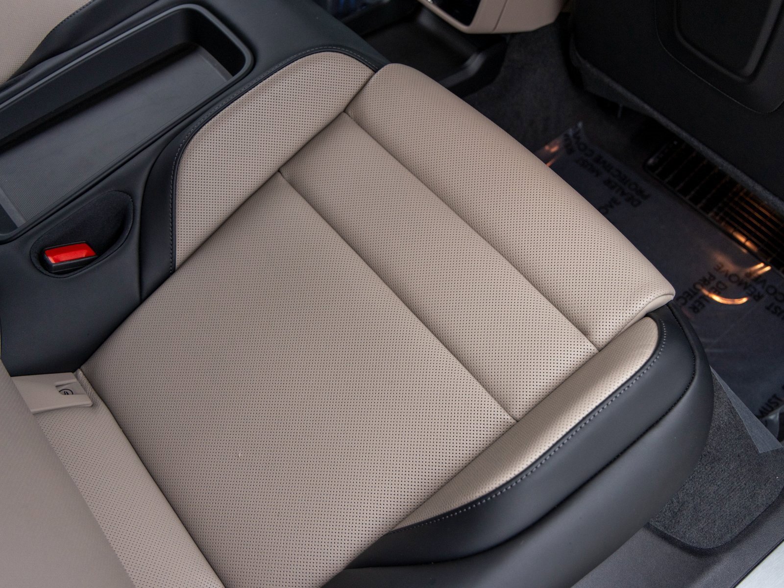 New 2025 Porsche Taycan 4S image 42