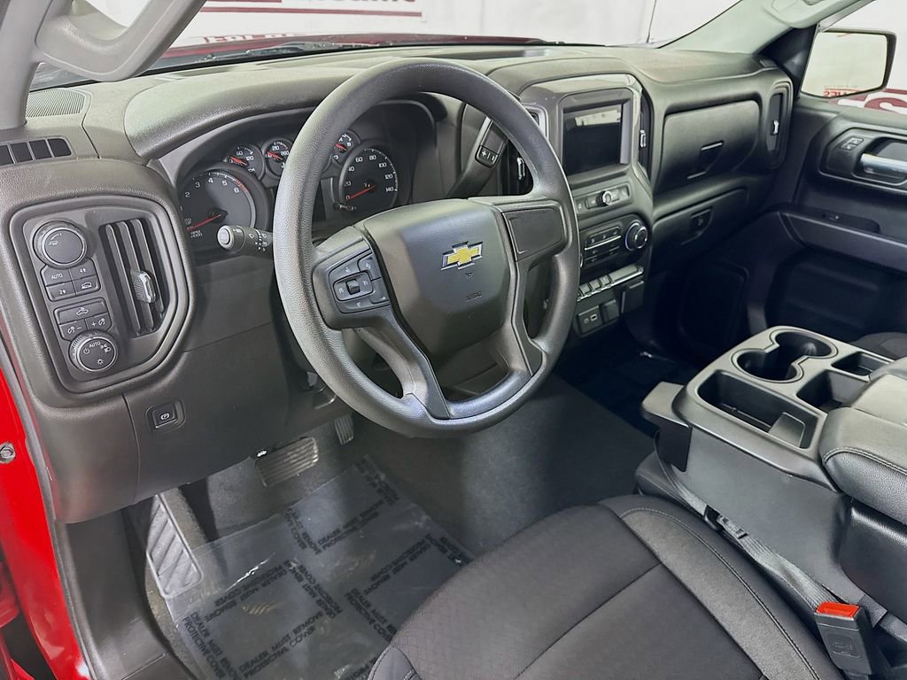 Used 2025 Chevrolet Silverado 1500 Custom w/ LPO, Dark Essentials Package image 16