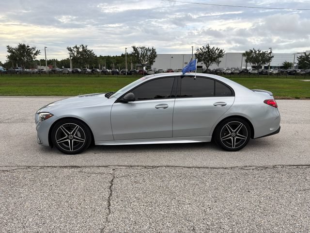Used 2022 Mercedes-Benz C 300 4MATIC Sedan image 4
