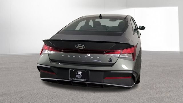 New 2026 Hyundai Elantra Sport FWD image 8