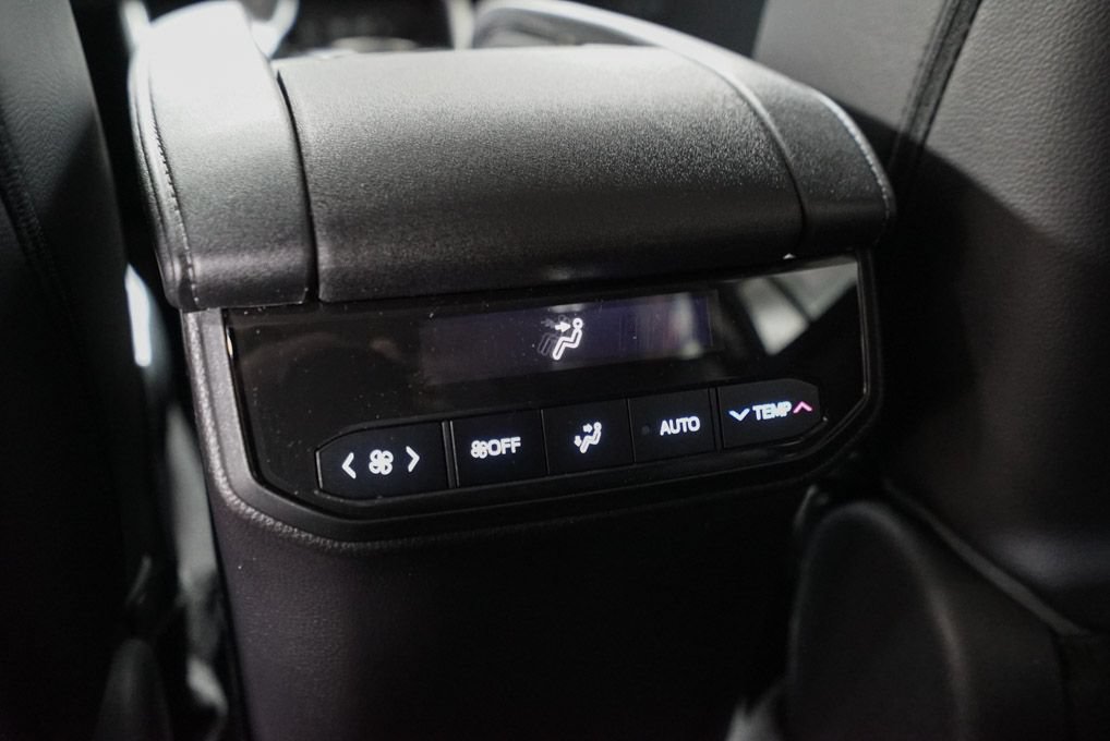 New 2026 Toyota Highlander XLE AWD/4WD image 23