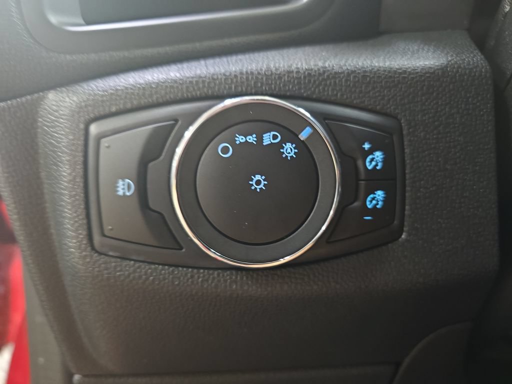 Used 2018 Ford EcoSport SE w/ SE Convenience Package AWD/4WD image 26