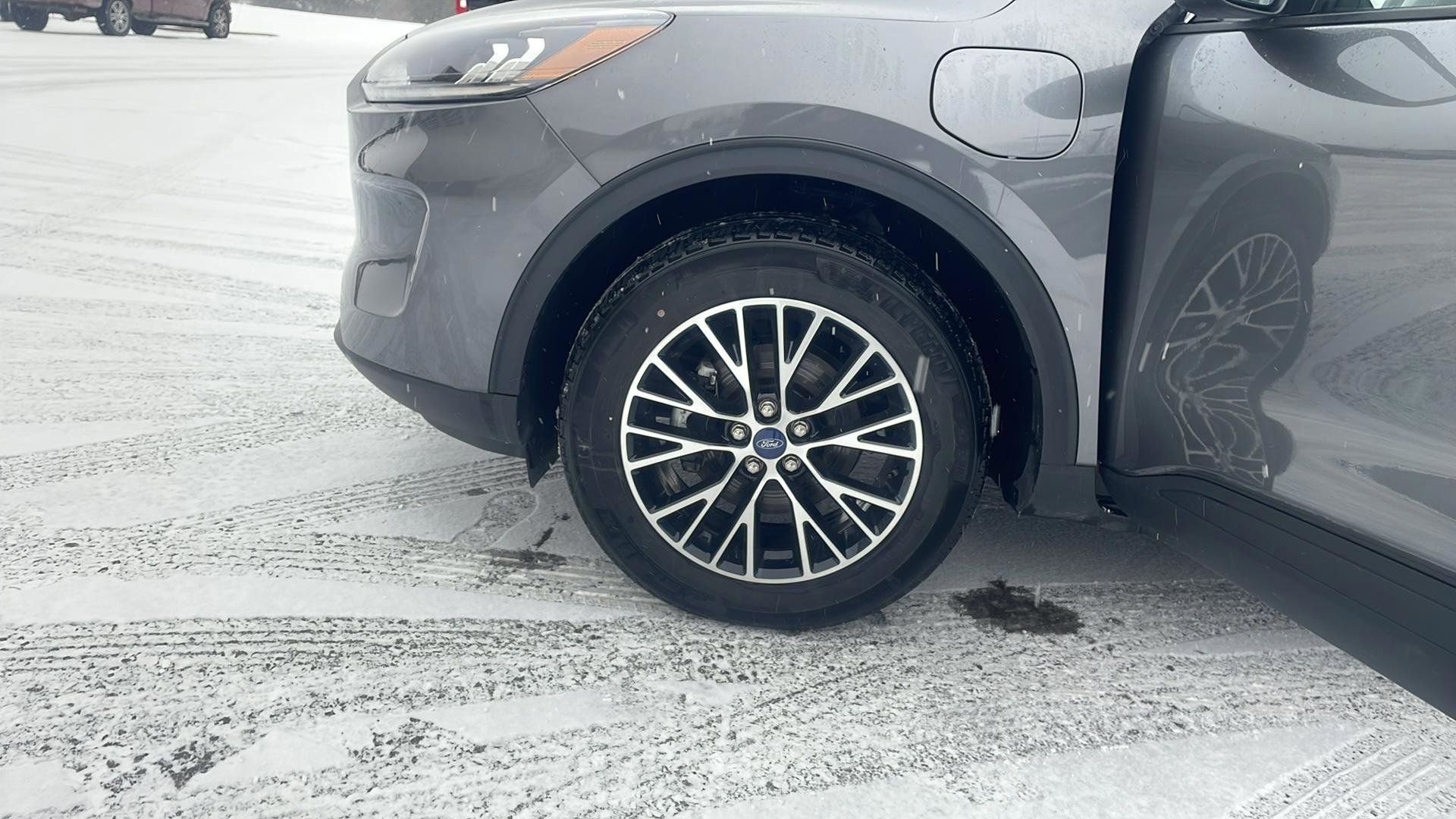 Used 2022 Ford Escape SEL w/ Technology Package image 23