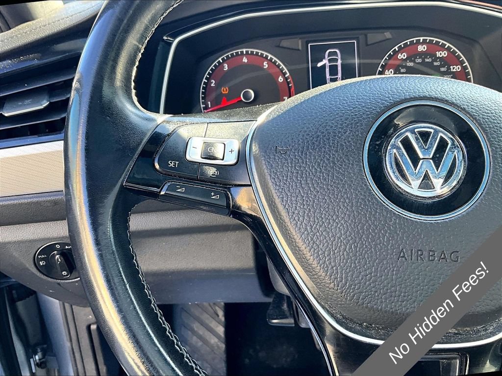 Used 2020 Volkswagen Jetta R-Line FWD image 15