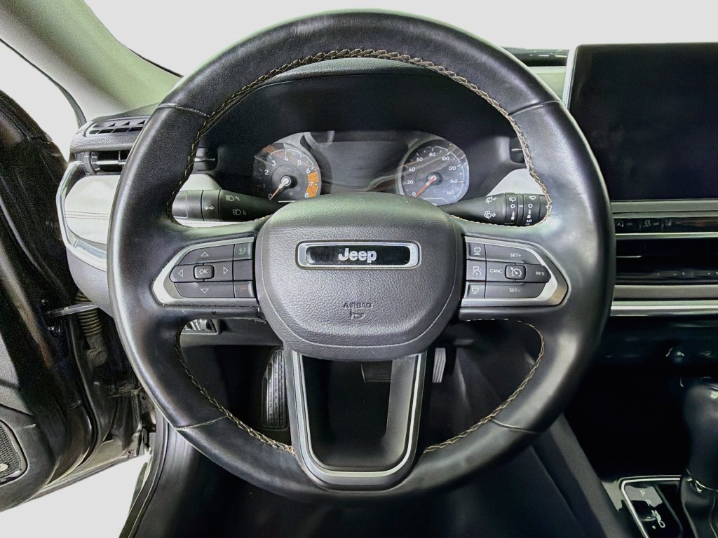 Used 2022 Jeep Compass Limited w/ Sun and Sound Group AWD/4WD image 15