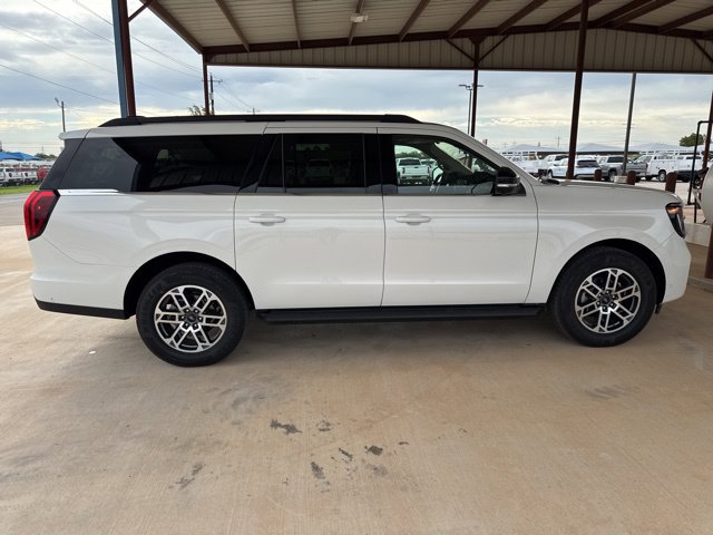 New 2025 Ford Expedition Max Active RWD image 9