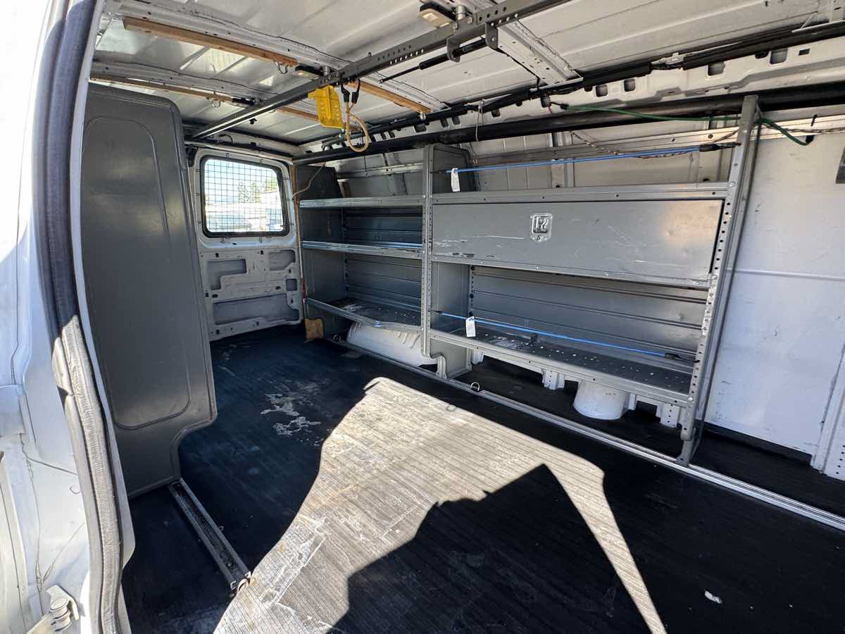 Used 2021 Chevrolet Express 2500 Extended w/ Driver Convenience Package RWD image 18