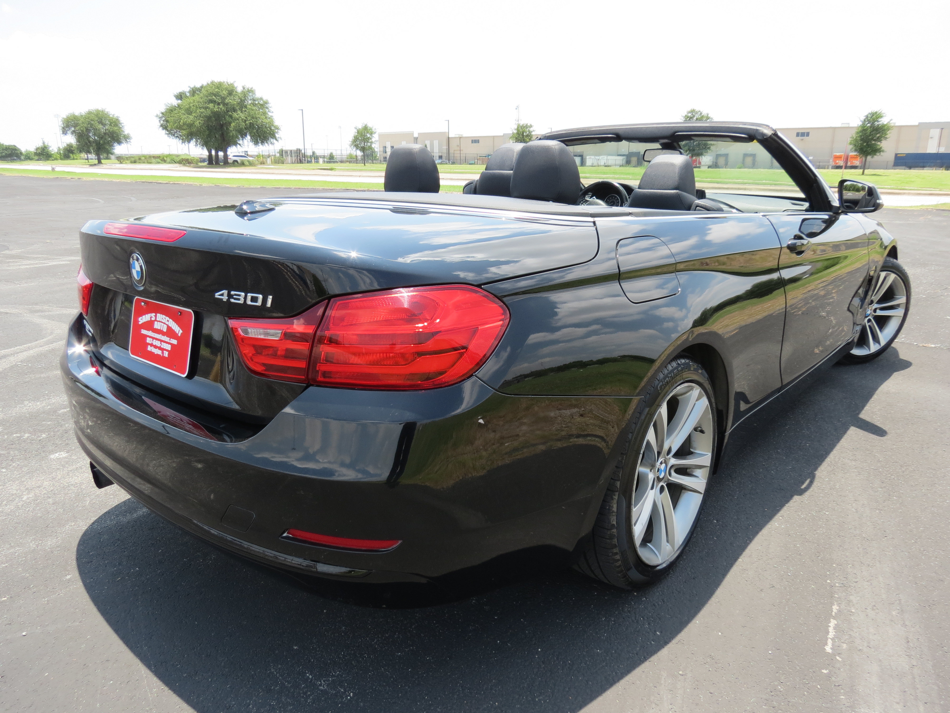 Used 2017 BMW 430i Convertible RWD image 9