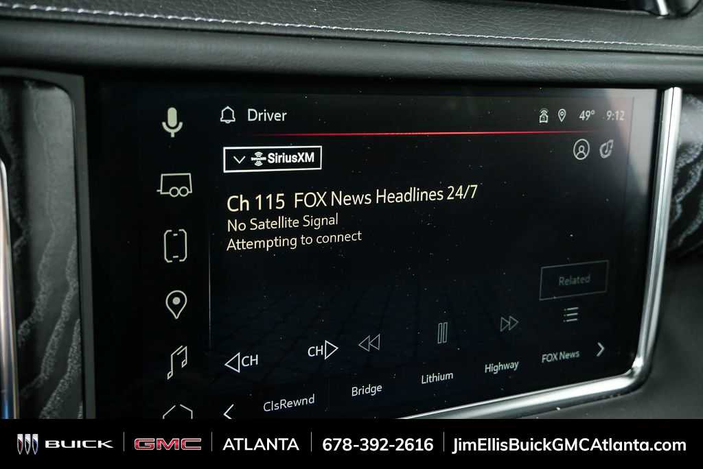 Used 2024 GMC Yukon XL Denali image 15