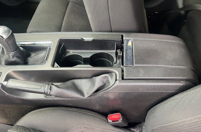 Used 2013 Ford Mustang 2dr Cpe V6 image 32