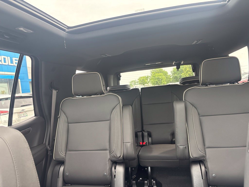 New 2026 Chevrolet Tahoe Premier w/ Sun And Tow Package AWD/4WD image 19