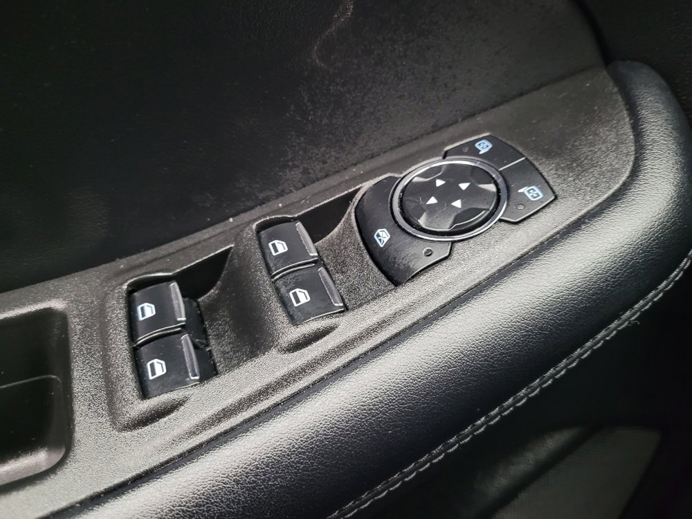 Used 2024 Ford Edge SEL image 27