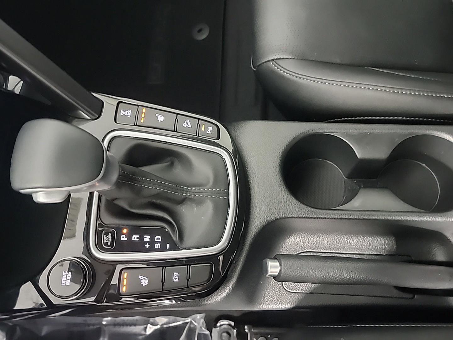 Used 2025 Kia Seltos EX image 34