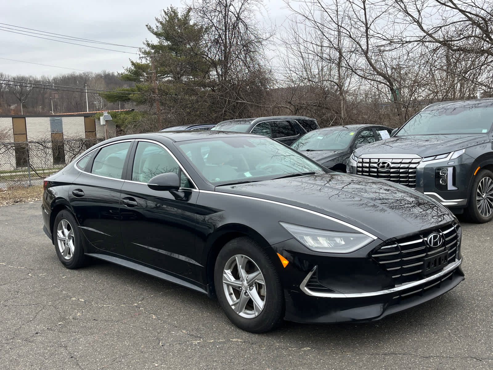 Used 2023 Hyundai Sonata SE image 1