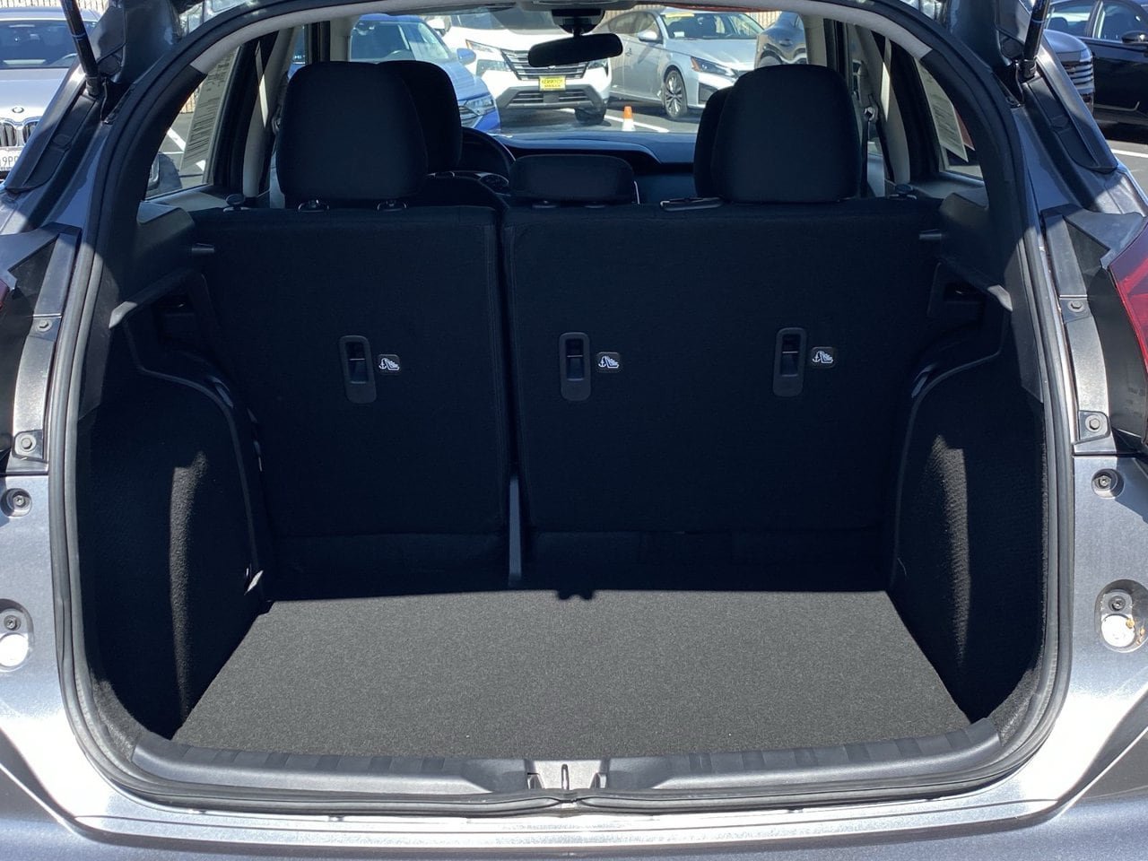 Certified 2025 Nissan Kicks Play S FWD image 13