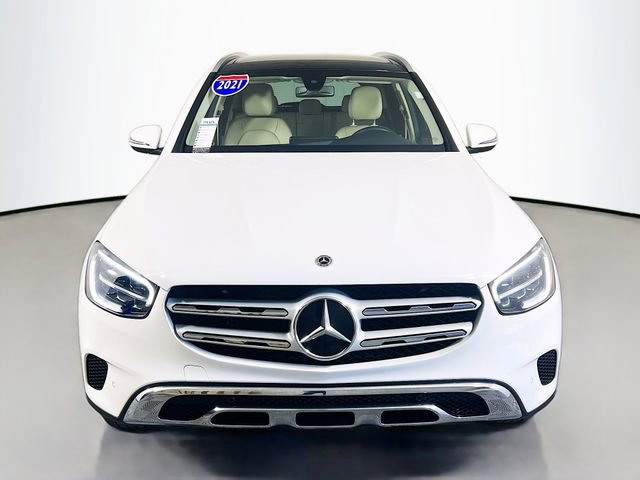 Used 2021 Mercedes-Benz GLC 300 4MATIC w/ Premium Package image 3