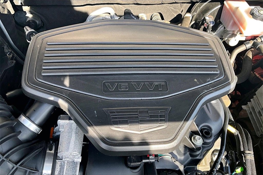 Used 2022 Cadillac XT6 Premium Luxury w/ Technology Package image 32