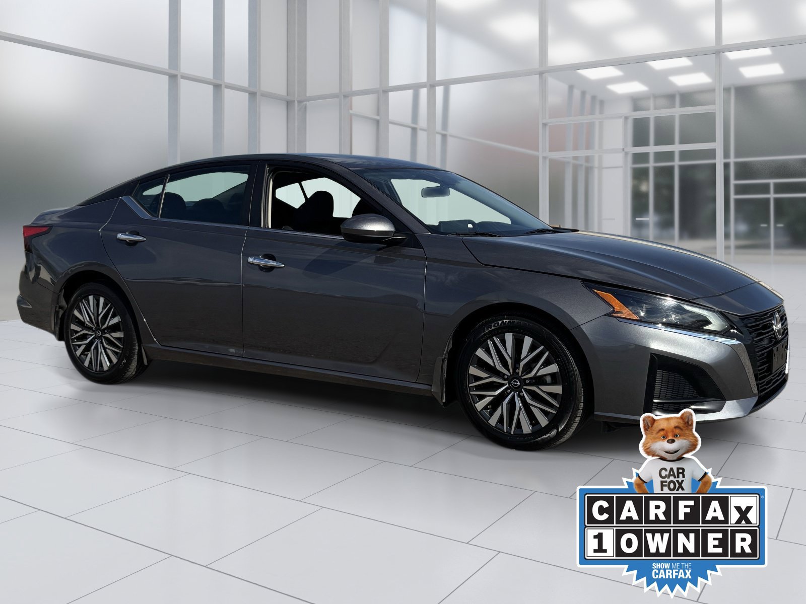 Certified 2024 Nissan Altima 2.5 SV w/ SV Premium Package FWD image 8