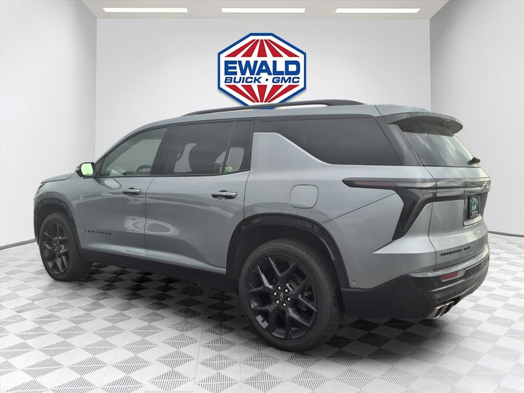 Certified 2026 Chevrolet Traverse RS w/ LPO, Floor Liner Package AWD/4WD image 5
