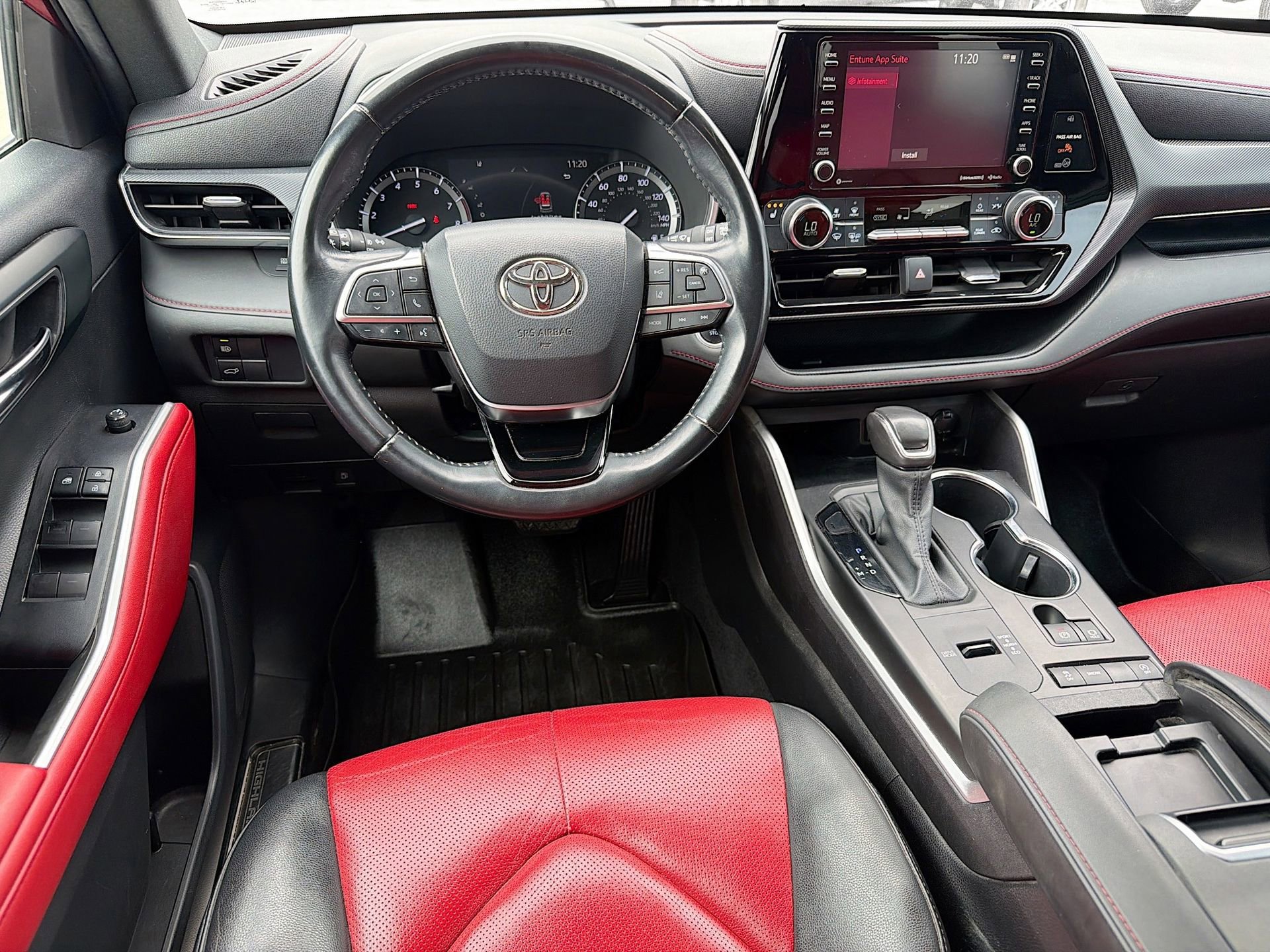 Used 2021 Toyota Highlander XSE image 23