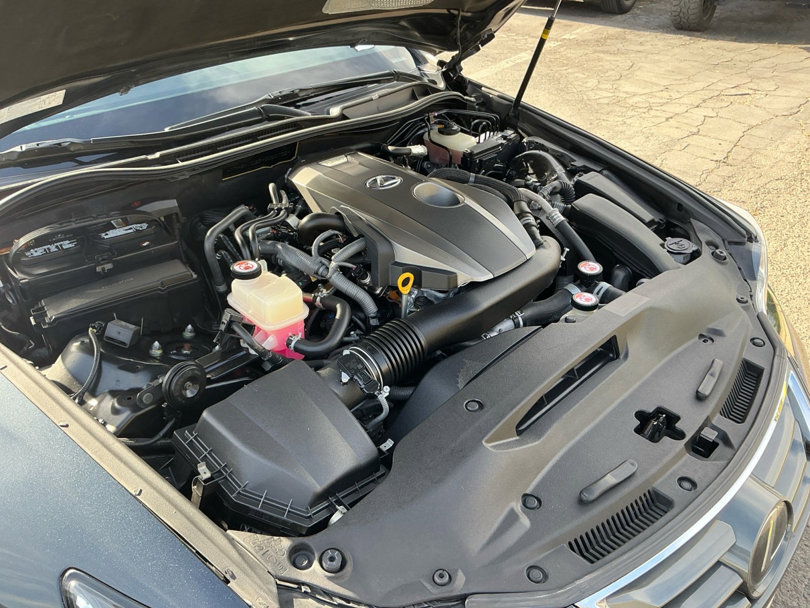 Used 2017 Lexus IS 200t RWD image 22