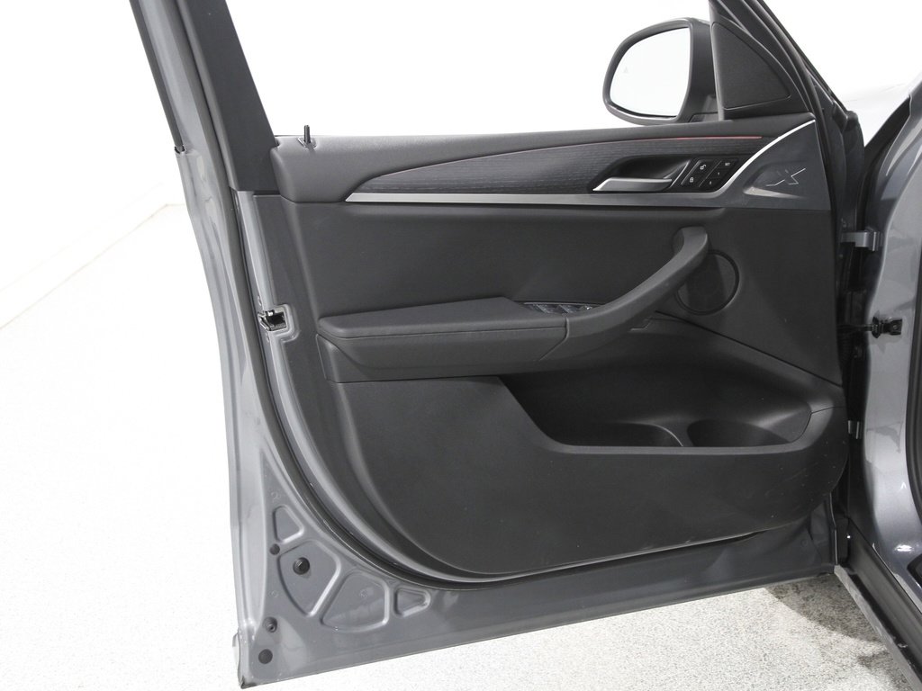 Certified 2024 BMW X3 xDrive30i w/ Premium Package w/ZPA image 4