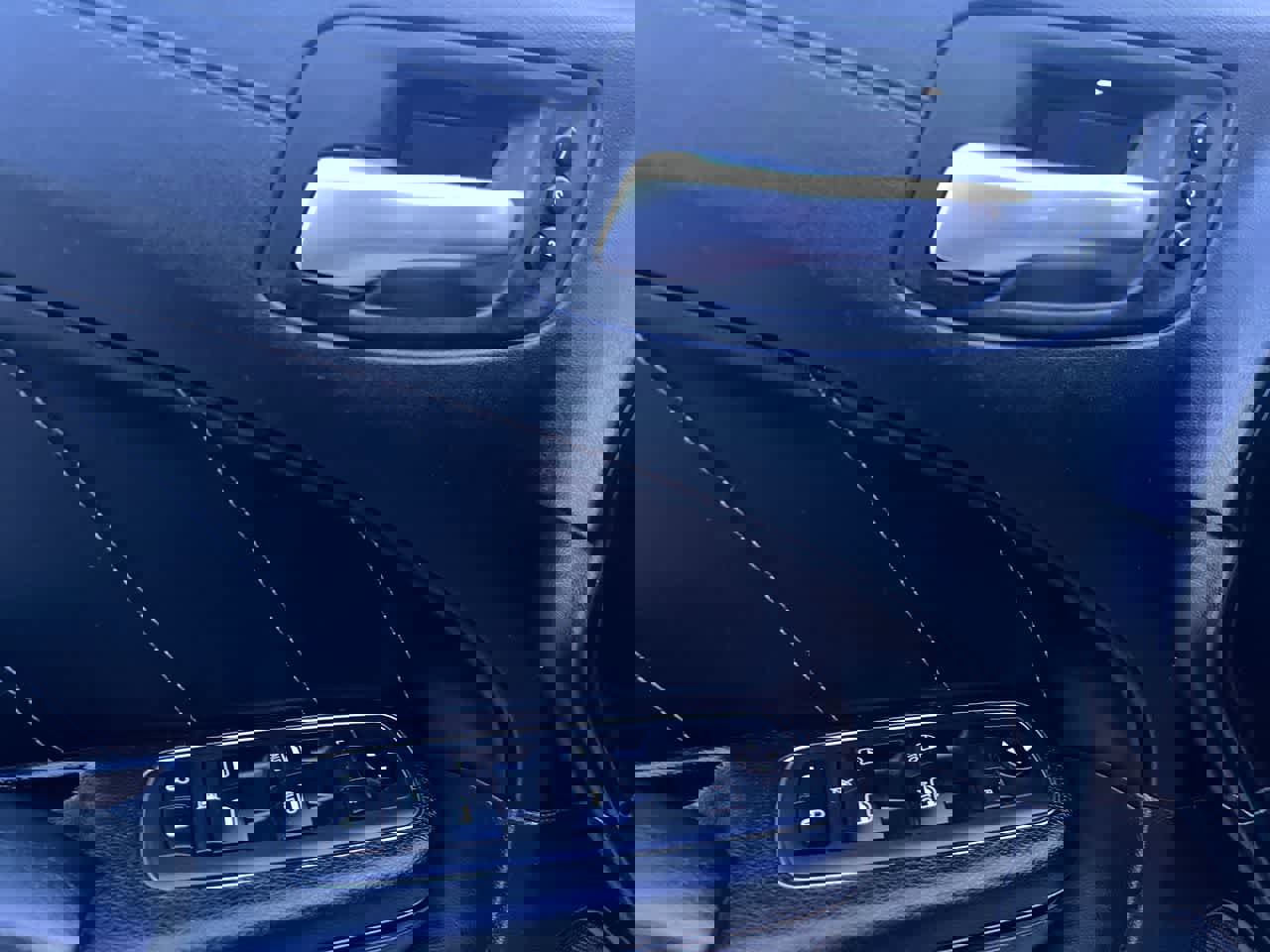 Used 2020 Dodge Charger GT w/ Plus Group image 13