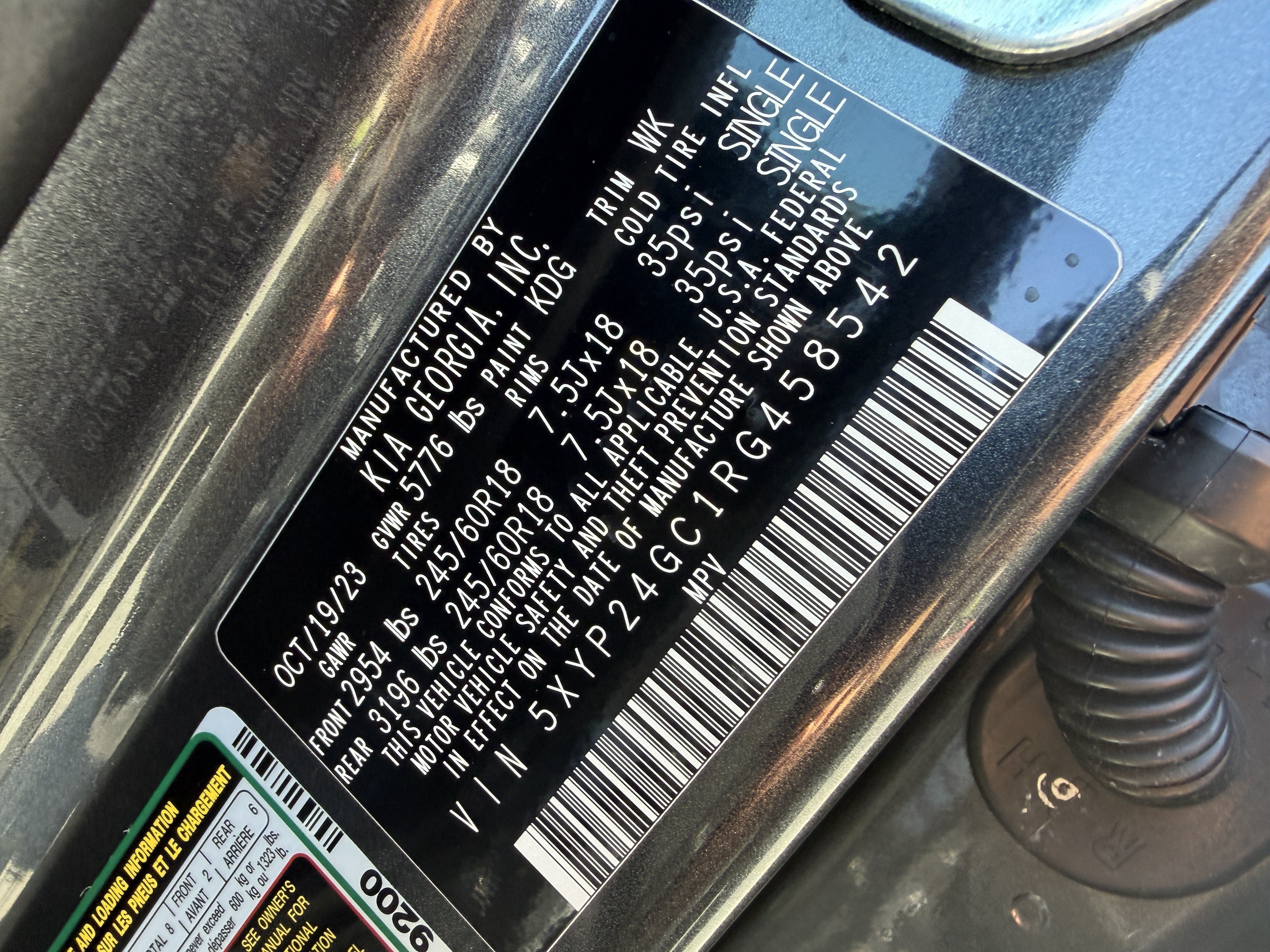 Certified 2024 Kia Telluride LX FWD image 29